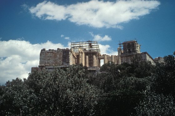 Acropolis 25